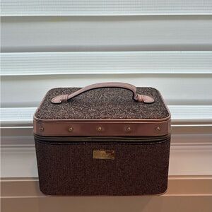 Victoria Secret Make Up Bag